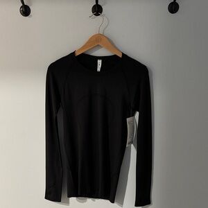 lululemon athletica Black Long Sleeve Top